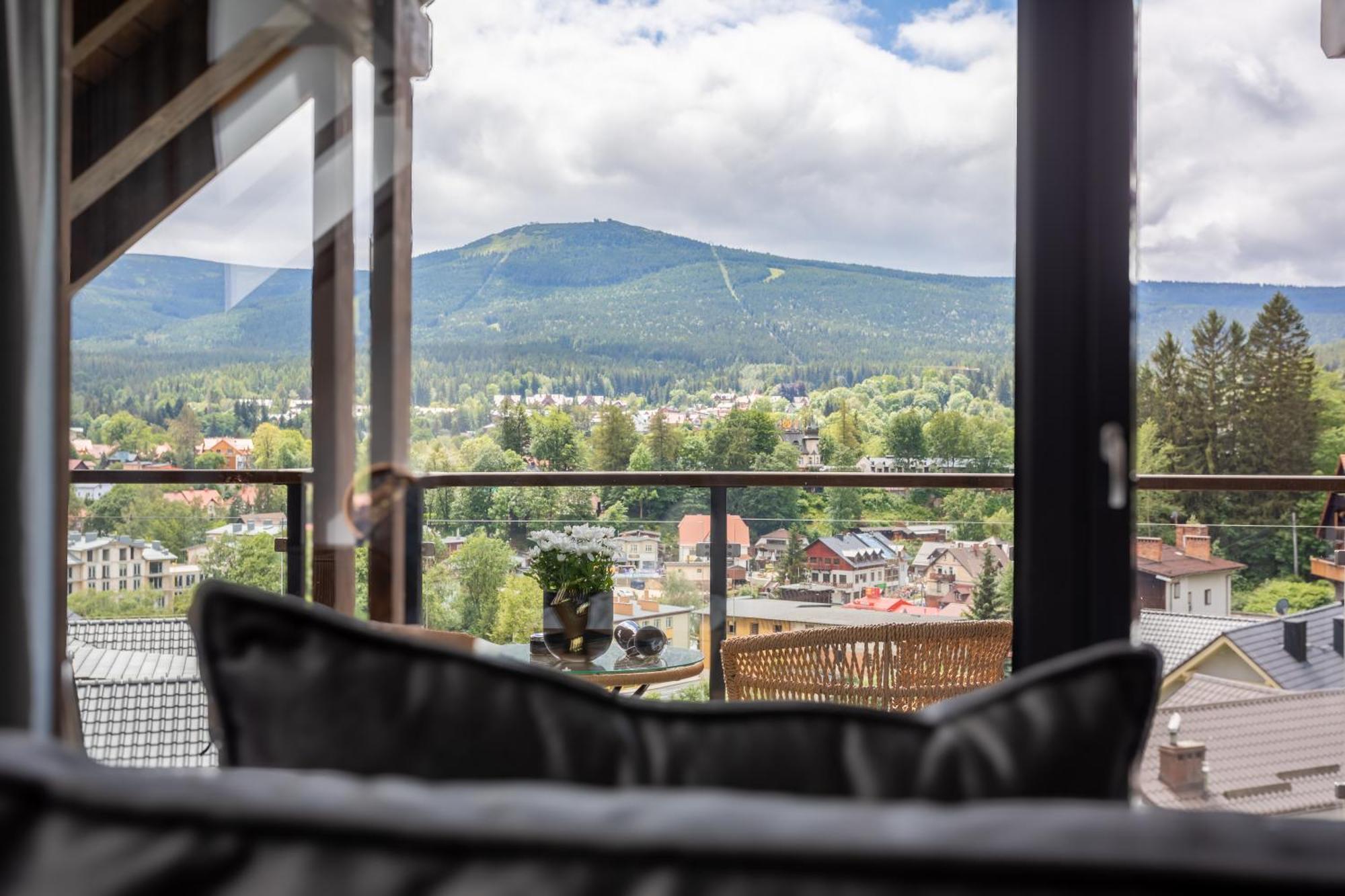 Obroncow Pokoju 17 Apartament *